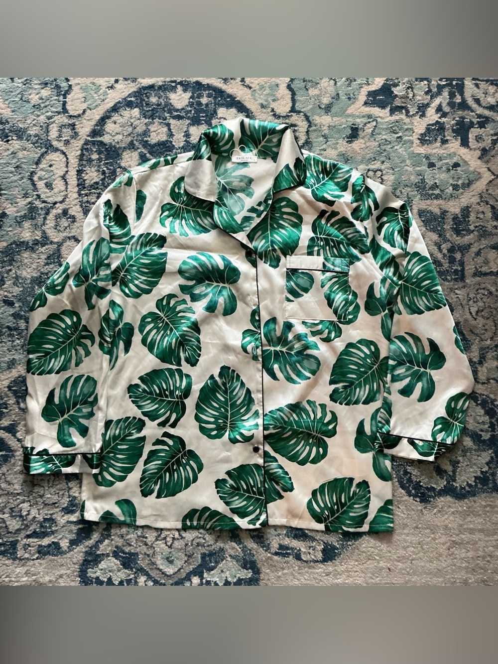 Ekouaer Silk Pajamas. Size XL. NWOT.